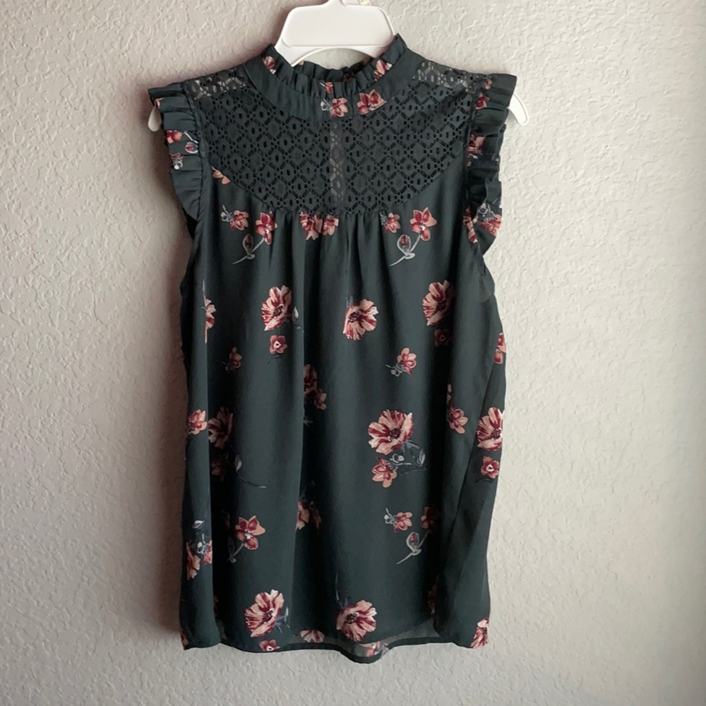 LILY WHITE top